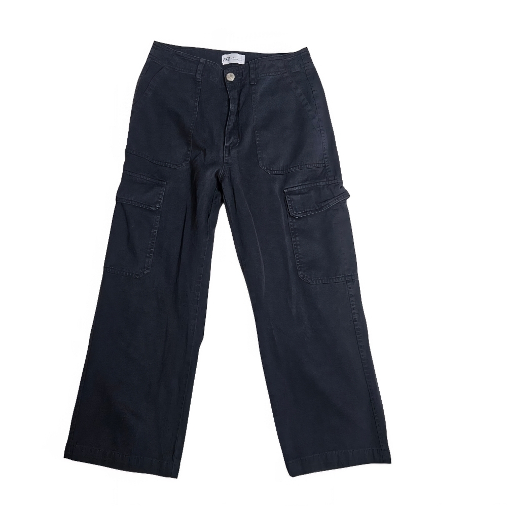 Zara Women's Cropped Cargo Pants Black Denim size 4